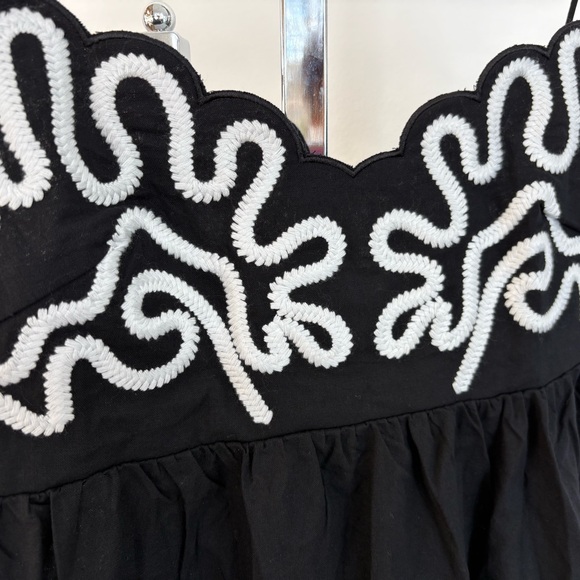 Commense Black and White Maxi Dress size Medium - Picture 4 of 8